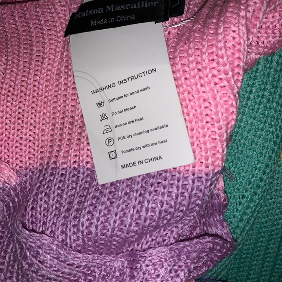 Rainbow Colorblock Oversized Sweater - Picture 4 of 4